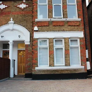 Privatunterkunft Blythe Park House, London